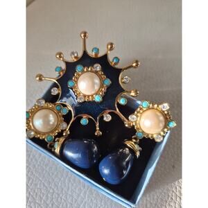 José Maria Barrera for Avon “Venetian Mist” Brooch/Pendant & Earrings Set